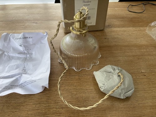 Bnib laura ashley theodore - laura,